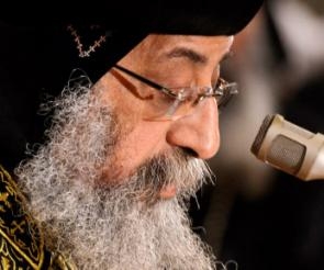 البابا فى لقاء الآربعاء:نحن فى حمى ملك لا يموت