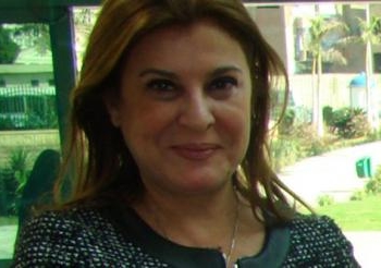 جائزة المركز الثقافى القبطى ل “علا غبور”