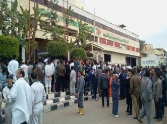 إغلاق جميع شركات “فرج الله” إعتراضا على إحتجاجات العمال
