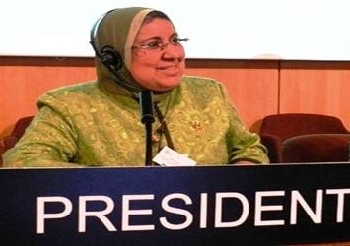 إنضمام أول أستاذة بجامعة الأسكندرية إلى قاعة النساء المشاهير