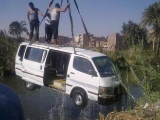 وكيل مطرانية طما ينفى تبعية سيارة حادث دير القمص يسى للمطرانية