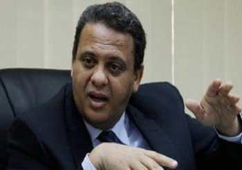 أحمد سعيد يطالب الرئيس بالكشف عن تفاصيل لقاءات خالد مشعل