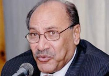 سعد هجرس : مصر تمر بمأزق أكبر من أي فصيل أو جماعة