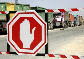 اسرائيل تغلق معابر غزة بسبب الاعياد