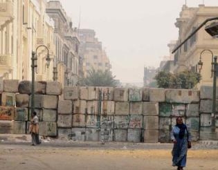 بيان عاجل حول أسباب الإبقاء على الحواجز الخرسانية