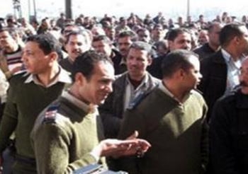 اغلاق مديرية امن بني سويف بالجنازير للمرة الثانية