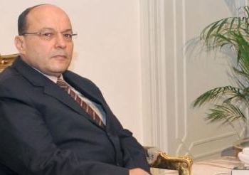 الرئاسة تخطر النائب العام رسميًا بالتنازل عن البلاغات ضد الإعلاميين