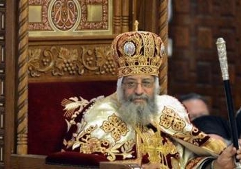 البابا تواضروس يغادر القاهرة متوجها إلى الفاتيكان