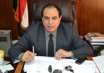 فى بيان شديد  اللهجة:المثقفون لوزير الثقافة “لا لأخونة الثقافة”