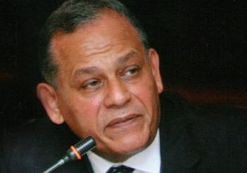السادات يسال ماهو  مصير القرض التائه