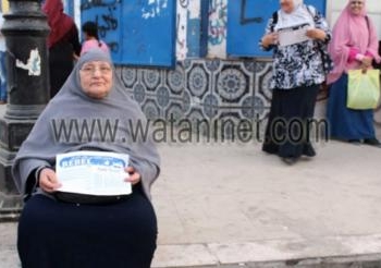 بالصور .. حملة ” تمرد ” بالسويس تجمع 30 ألف توقيع لسحب الثقة من مرسى