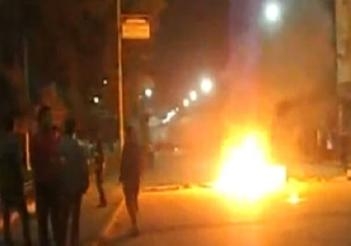 بسبب مسجل خطر.. أهالى ورورة يقطعون طريق الاشارة ويصيبون بنها بالشلل