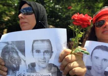 اللجنة التنسيقية ليوم 30 يونيووحركة كفاية بالأسكندرية تنظم وقفات صامتة