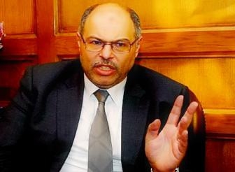 مصر تدرس السوابق القانونية الدولية لمواجهة السد الاثيوبى