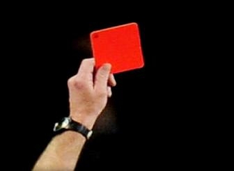 د.زين : يطالب الجميع  برفع كروت حمراء أمام المنازل يوم 30 يونيو