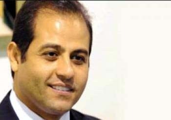 “منير” : ما يقوم به مرسي إهدار يستحق المحاكمة عليه
