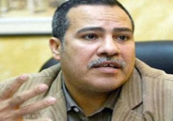 لم يُغادروا إلا بمزيد من الضغط