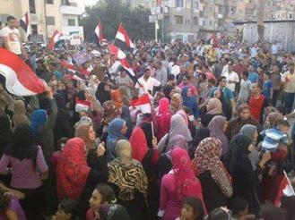 مظاهرة تطالب برحيل النظام فى بلطيم بكفرالشيخ