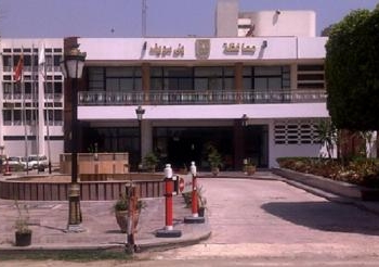انتظام العمل بالمؤسسات الحكومية ببني سويف رغم غياب محافظ الإخوان
