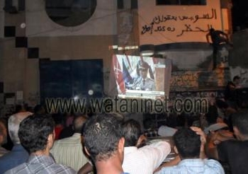 عرض خطاب السيسى فى ميدان الاربعين بالسويس للحشد ضد الإرهاب
