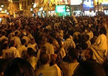 الإخوان المسلمين يمنعون مسيرة مؤيدة للجيش بقنا