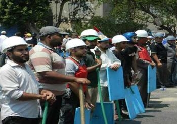 الداخلية تتعهد بخروج آمن لمعتصمى رابعة العدوية والنهضة