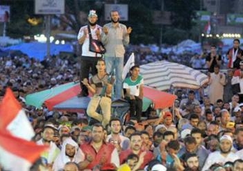 90 ميكروباص و 22 أتوبيس من بني سويف لرابعة