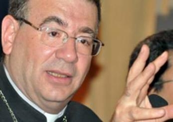 الاب رفيق جريش: نطالب باتخاذ موقفاً حازما جراء الاعتداء على الكنائس