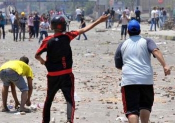 وفاة ١٨ و إصابة 62 آخرون  في السويس خلال مطاردة أنصار مرسى