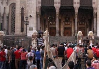 فض اعتصام مسجد القتح وطلقات تحزيرية لتأمين خروج الاخوان