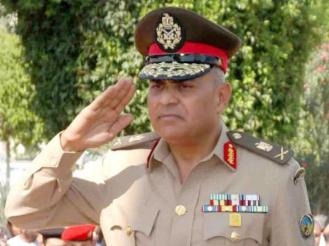 رئيس الاركان ووزير الداخلية يتقدمان جنازة شهداء رفح