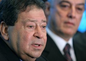 اليعازر : يجب على إسرائيل ألا تتورط في الشأن الداخلي المصري
