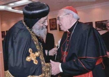 رئيس مجمع الكنائس الشرقية بروما يدعو العالم للوقفوف مع مصر ضد الارهاب