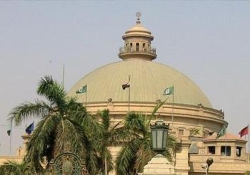 مركز جامعة القاهرة للغات والترجمة يحقق أعلى نسبة نمو بين مراكز الجامعة