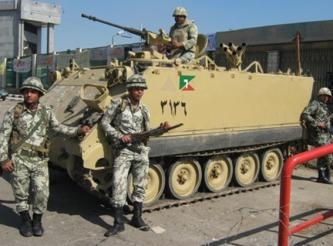 الجيش يناشد مواطني بني سويف الانتباه من الغرباء وإغلاق السطوح