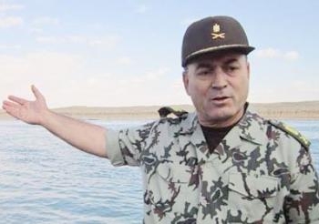 قائد الجيش الثالث يتفقد عناصر التأمين بالمدخل الجنوبي للمجرى الملاحي