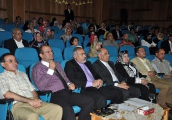 جامعة كفرالشيخ تكرم فريق اناكتس لحصولة على 5جوائز على مستوى جامعات مصر