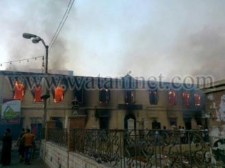 الأخوان يحرقون مدرسة ودير الراعى الصالح ببني سويف
