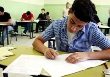 في تظلمات الثانوية العامة : رفع درجات 8191 ورقة إجابة من إجمالي  63817