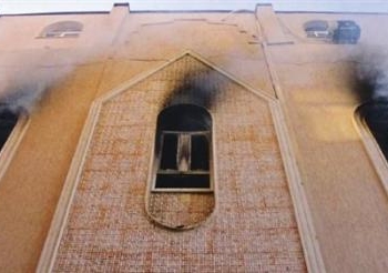 القبض على المتهم الرئيسي في حريق كنيسة مارى جرجس بالعريش