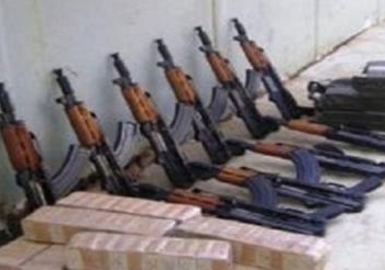 أمن المنيا يضبط 10 قطع سلاح و700 طلقة أمن المنيا يضبط 10 قطع سلاح و700