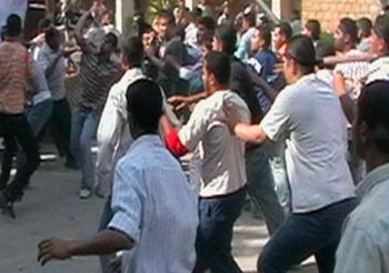 الشرطة والقوات المسلحة بالمنيا تسيطران علي مشاجرة وتضبط 13 شخصاً