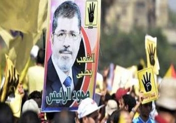 بعد قطعه من جانب أنصار المعزول استئناف حركة المرور بكورنيش المعادي