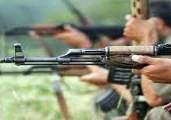 مصرع خمسة مواطنين وإصابة اثنين إصابات بالغة في معركة مسلحة