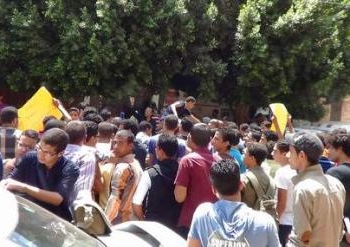 مسيرة لـ”الإخوان” متجهة إلى مجمع المحاكم بالمنيا