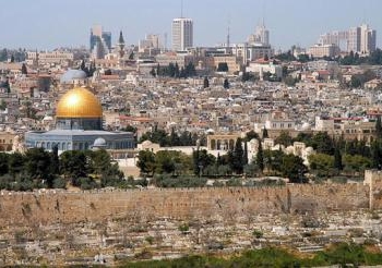 الأردن يحذر من تغيير الوضع الراهن لمدينة القدس