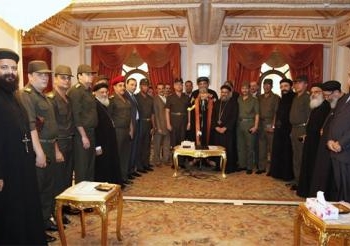 البابا يستقبل قائد المنطقة الشمالية