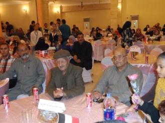 “جمعية السويس بلدي” و”حكايين السويس” يحتفلون بتكريم فدائي منظمة سيناء