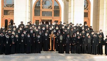 4 لجان بالمجمع المقدس تعقد اجتماعاتهم اليوم