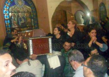 بالصور ..قطار دهشور اللعين يبيد أسر بأكملها